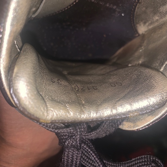 Louis Vuitton sneakers size 39 authentic - Picture 6 of 6